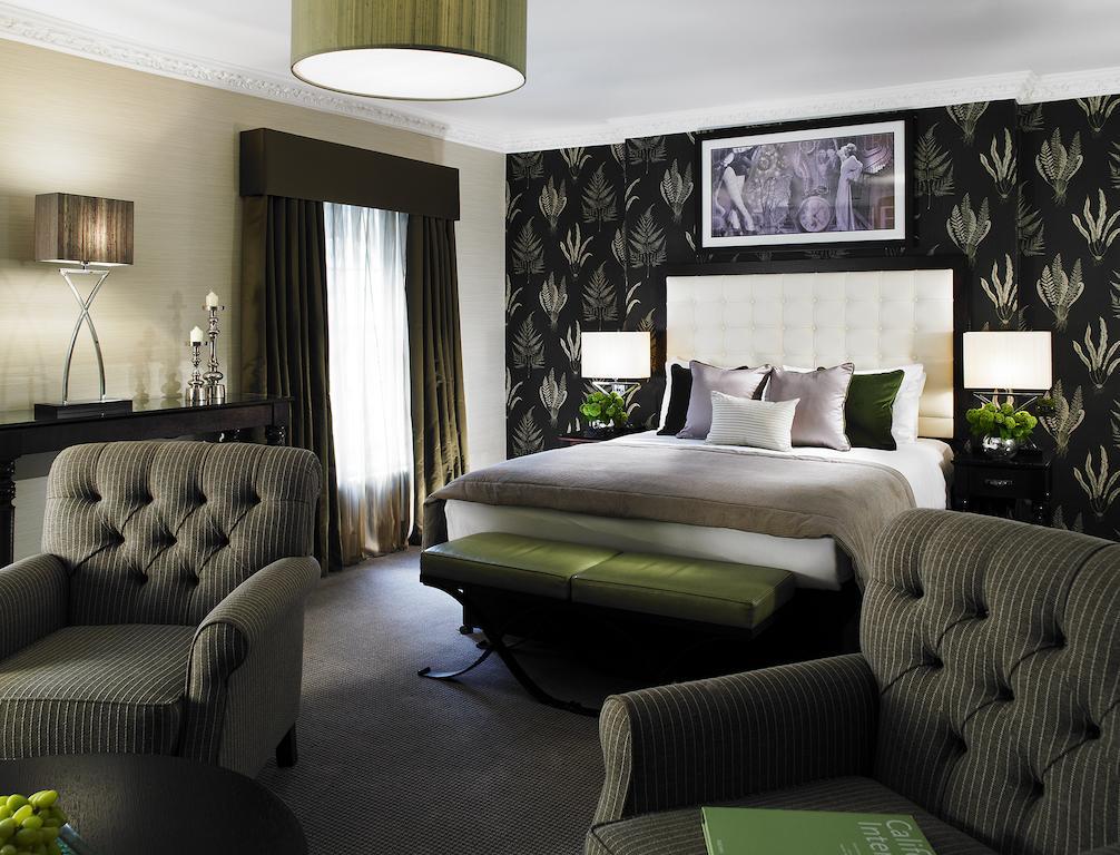 ホテル フレミングス メイフェア ロンドン 部屋 写真